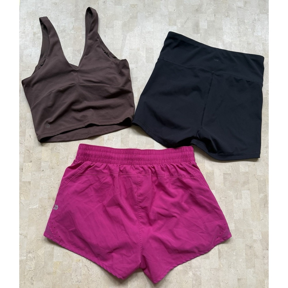 All In Motion Women's Running Shorts Biker Short & Crop Top Bra Lot Of 3 Size S - Picture 4 of 4